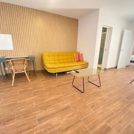 Apartment Vibes - Patio Setubal